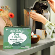 How to use
Four Sigmatic coffee pods brewing instructions on white background