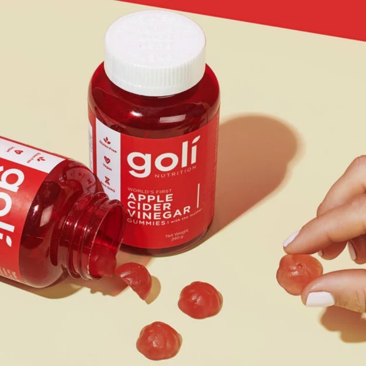 Goli Apple Cider Vinegar Gummies vegan supplement lifestyle image